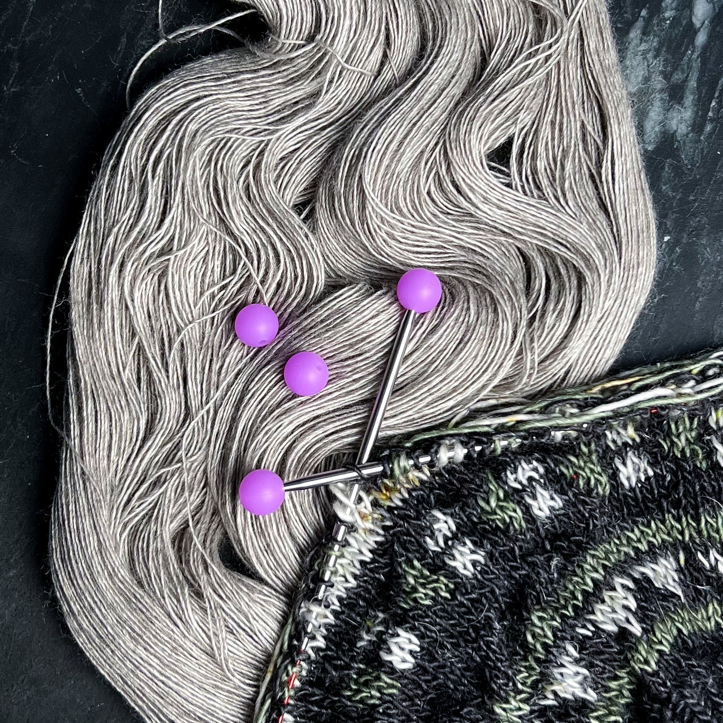 Bouchons d'aiguilles phosphorescents