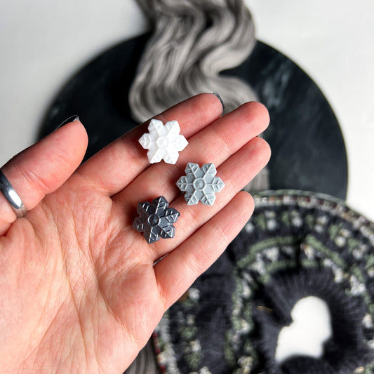 Snowflake Needle Stoppers