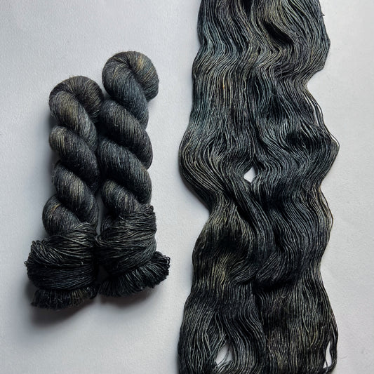 Daddy Aragorn on One Bed (Merino Linen) Fingering