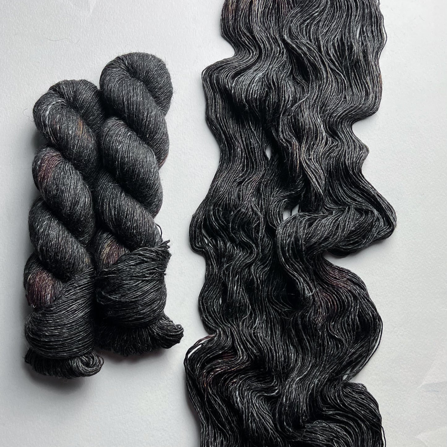 The Black Gate on One Bed (Merino Linen) Worsted