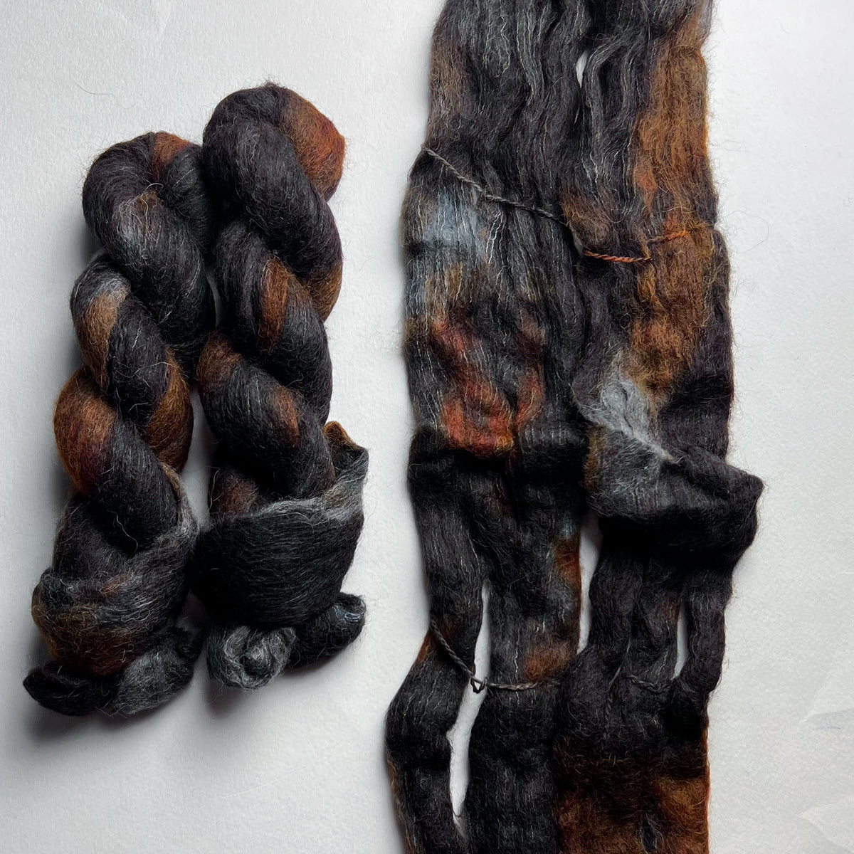 The Black Gate on Dark Past (AMYS) Lace