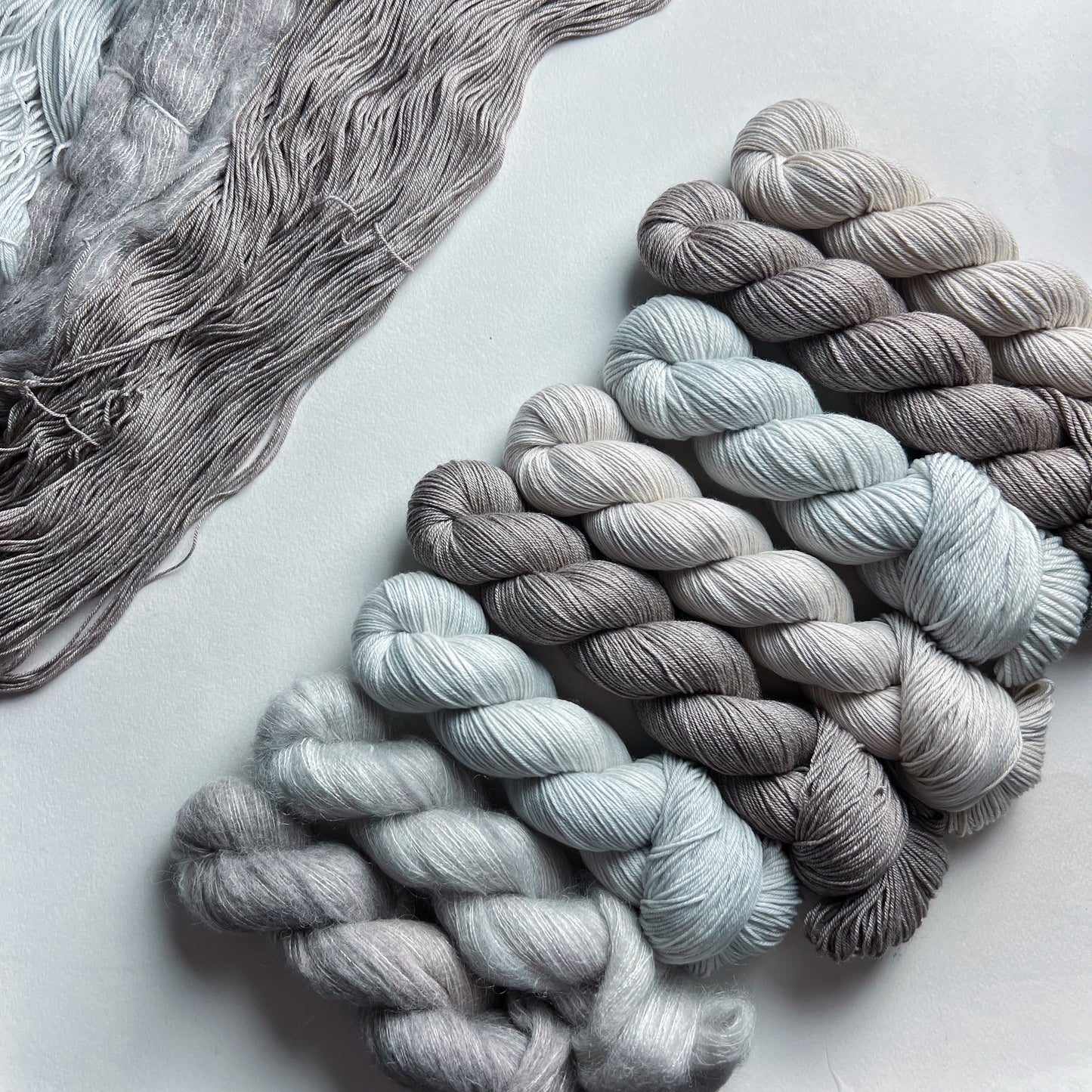 Come See Inside My Bones on Dark Past (AMYS) Lace