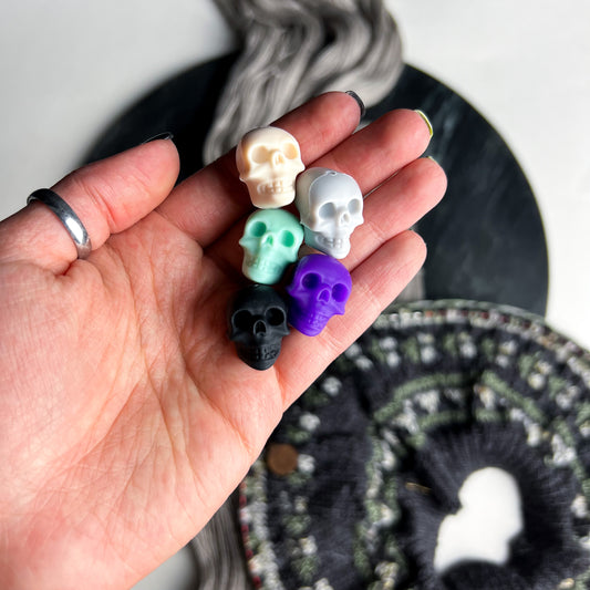 Skull Needle Stoppers