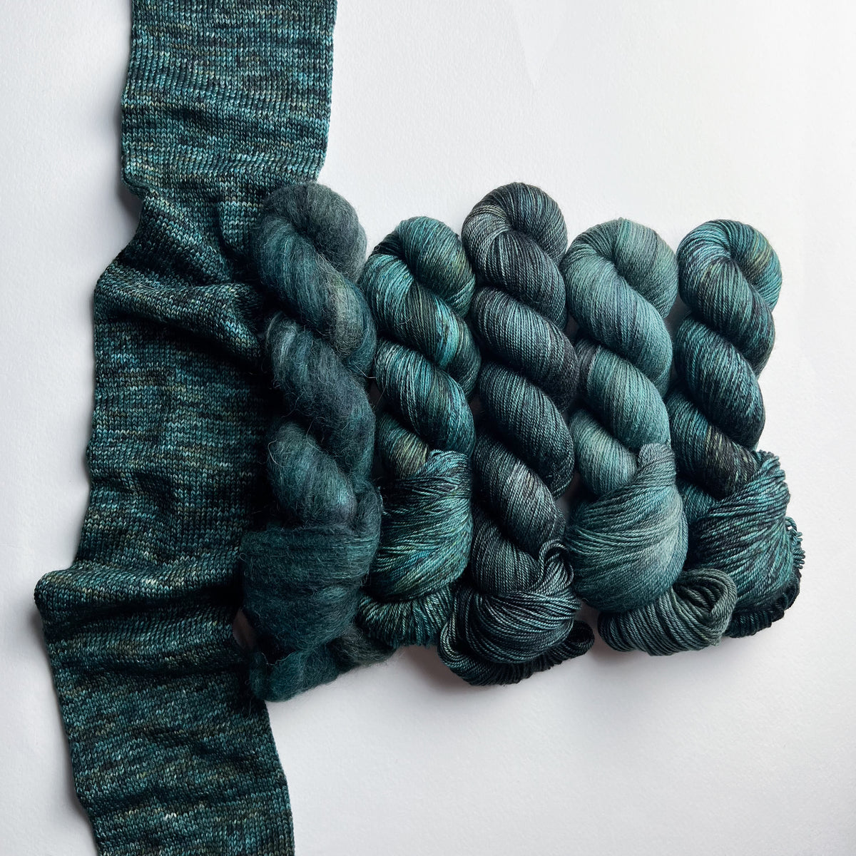 Gimme Kiss on Love Triangle (MCN) Worsted