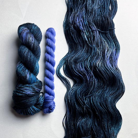 I Am Coming For You & Renounce Your Paltry Gods DK Sock Set on Enemies to Lovers (85/15) DK