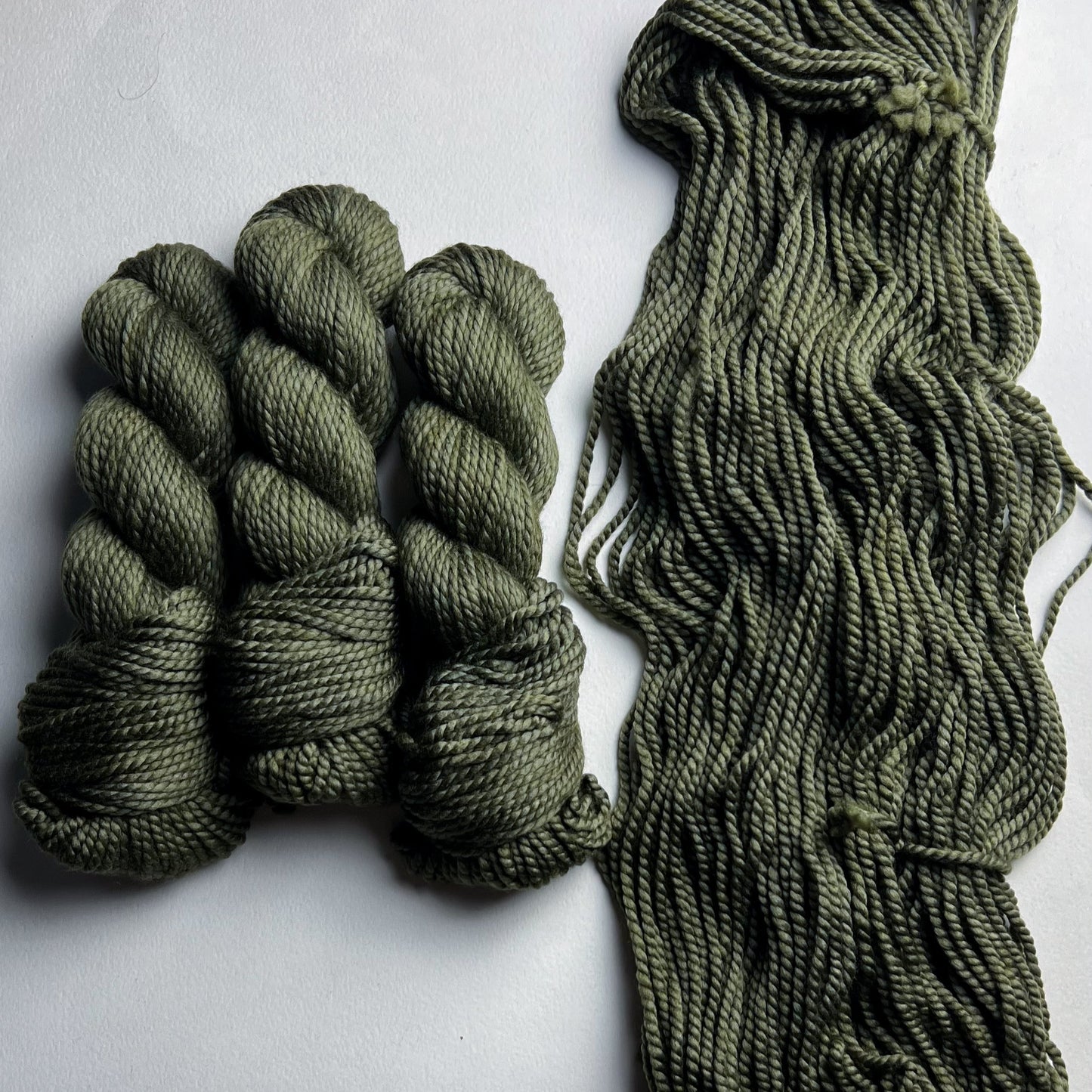 Si doy un paso más en Tortured Hero (Merino) Bulky