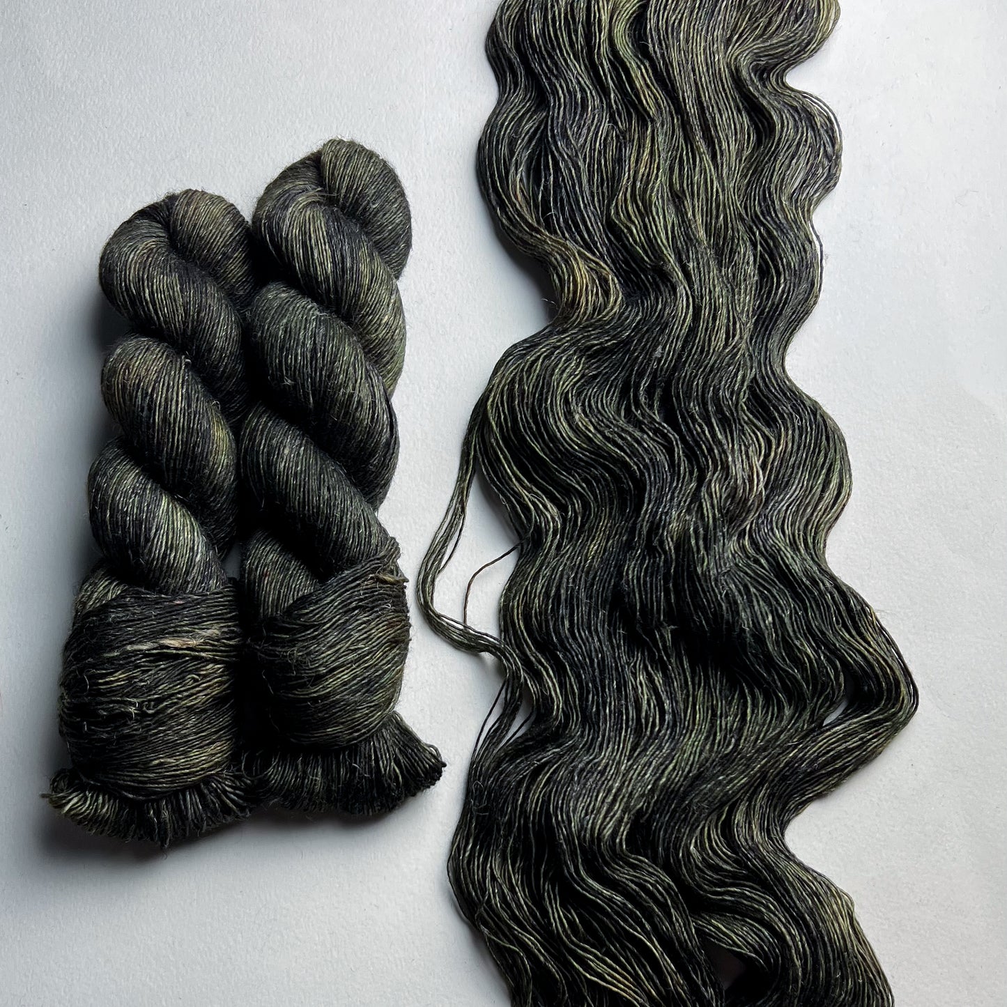Mirkwood on One Bed (Merino Linen) Fingering