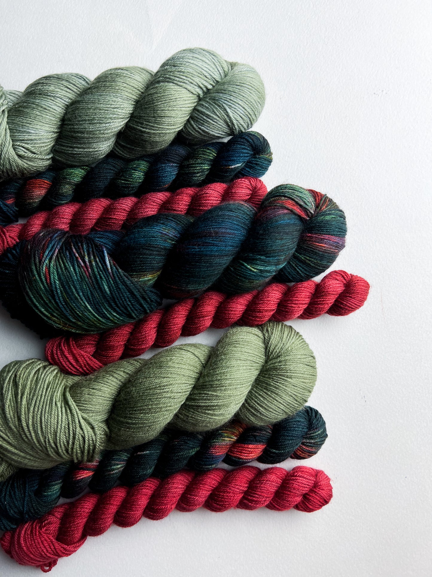 O Tannenbaum Sock Sets on Enemies to Lovers (85/15) Fingering