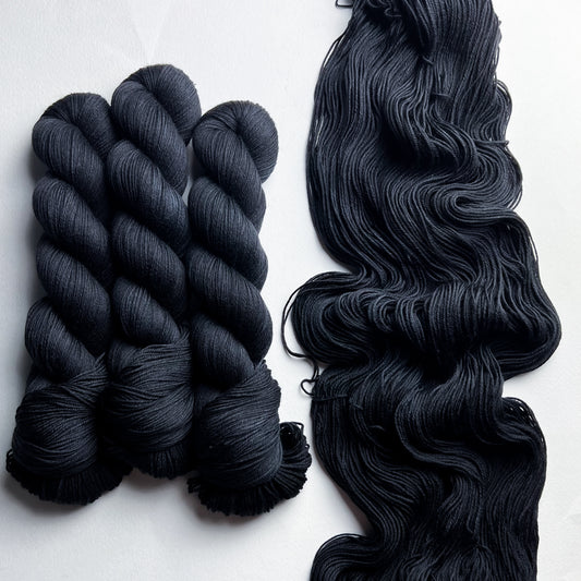 Out for a walk bitch on Enemies to Lovers (85/15) Fingering