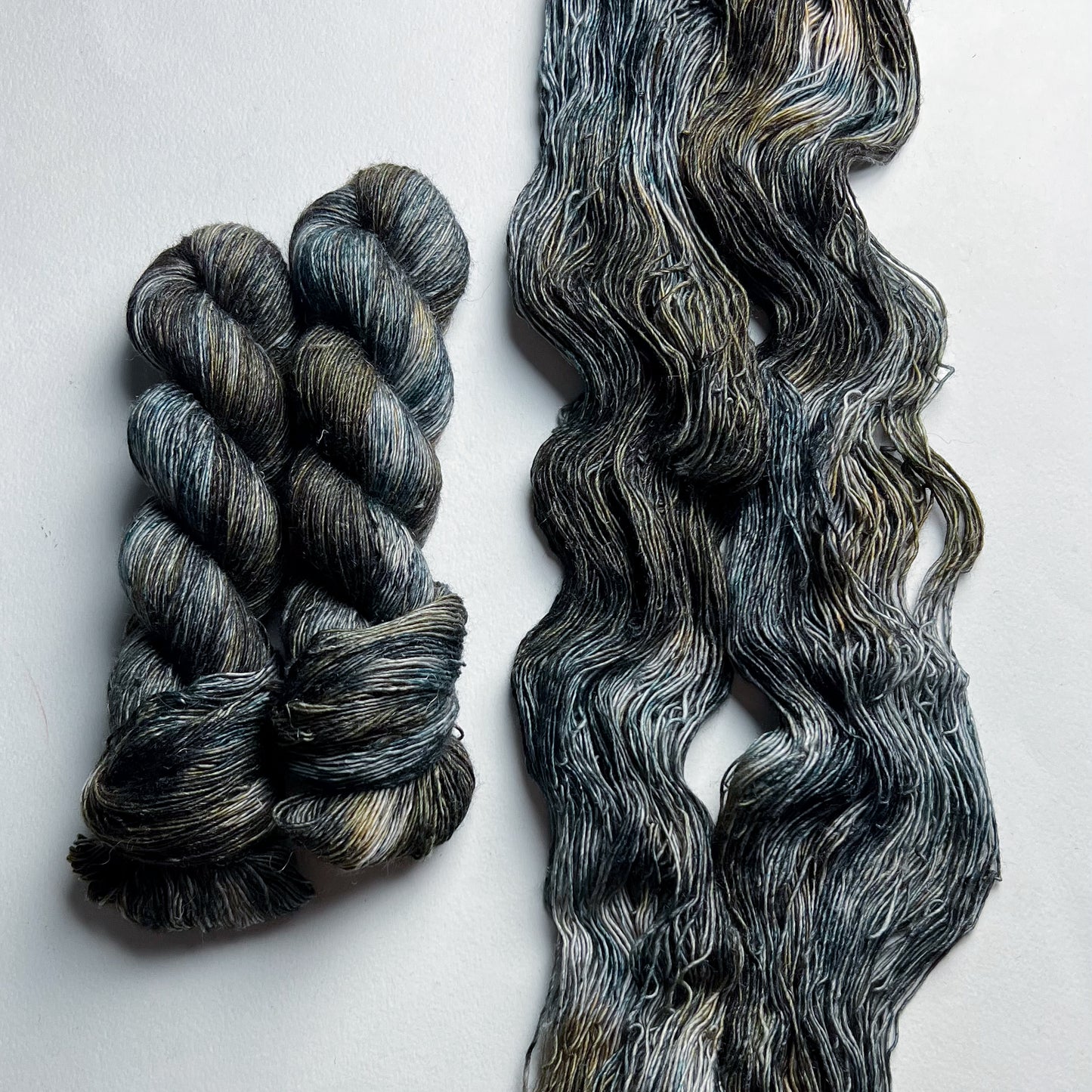 Traversée de rivière sur un lit (lin mérinos) Fingering