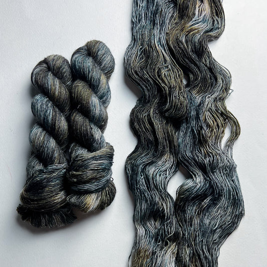 Traversée de rivière sur un lit (lin mérinos) Fingering