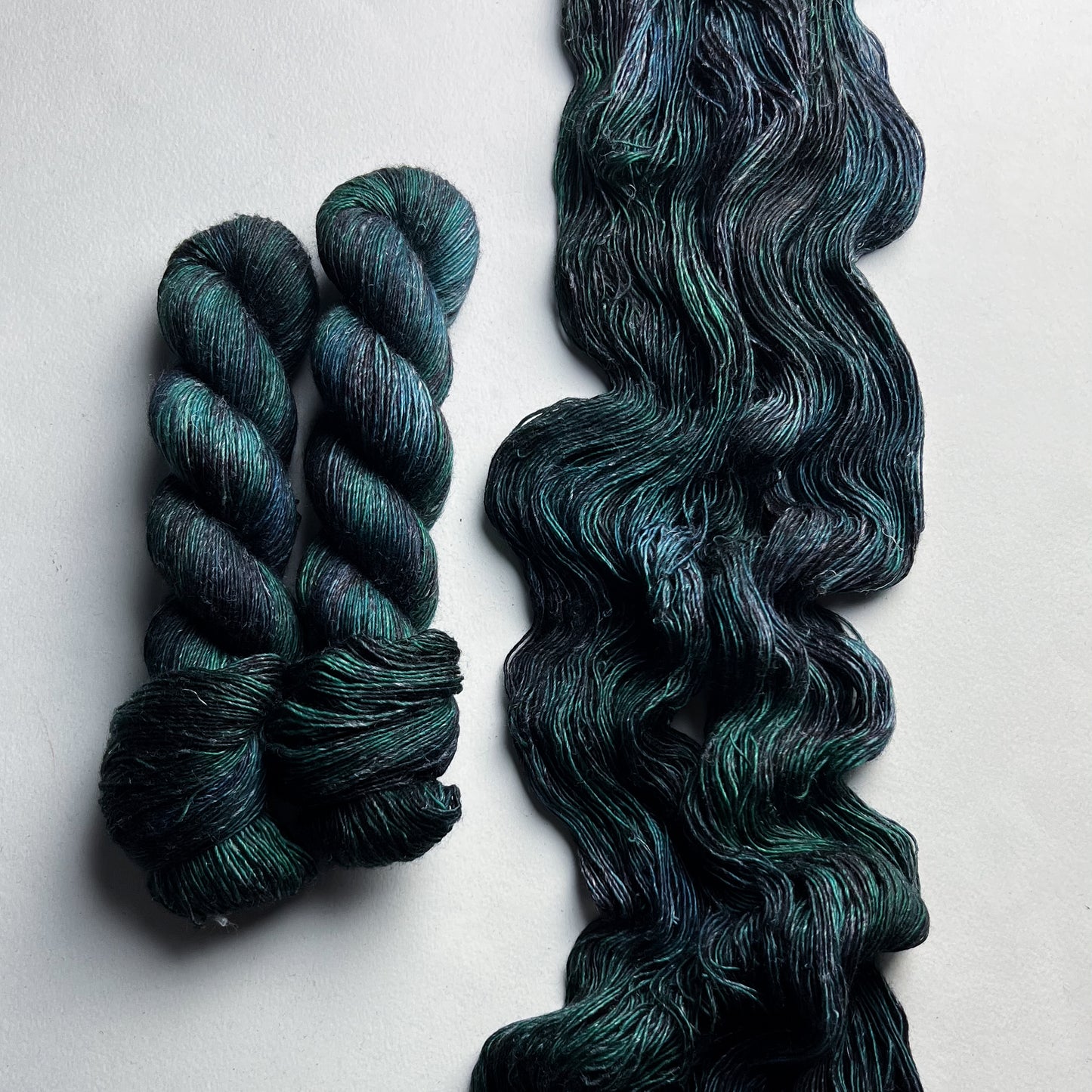 Scarabs! on One Bed (Merino Linen) Fingering