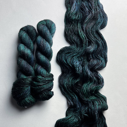 Scarabs! on One Bed (Merino Linen) Fingering