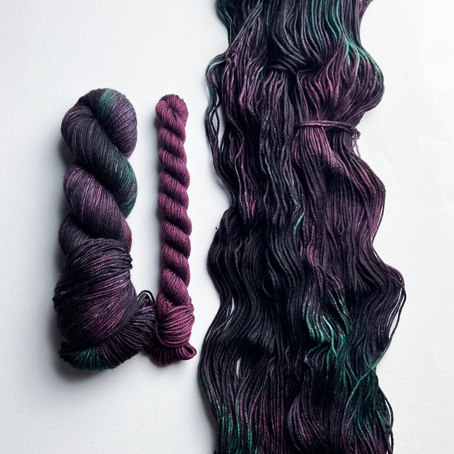That's All & Everybody Wants This DK Sock Set on Enemies to Lovers (85/15) DK