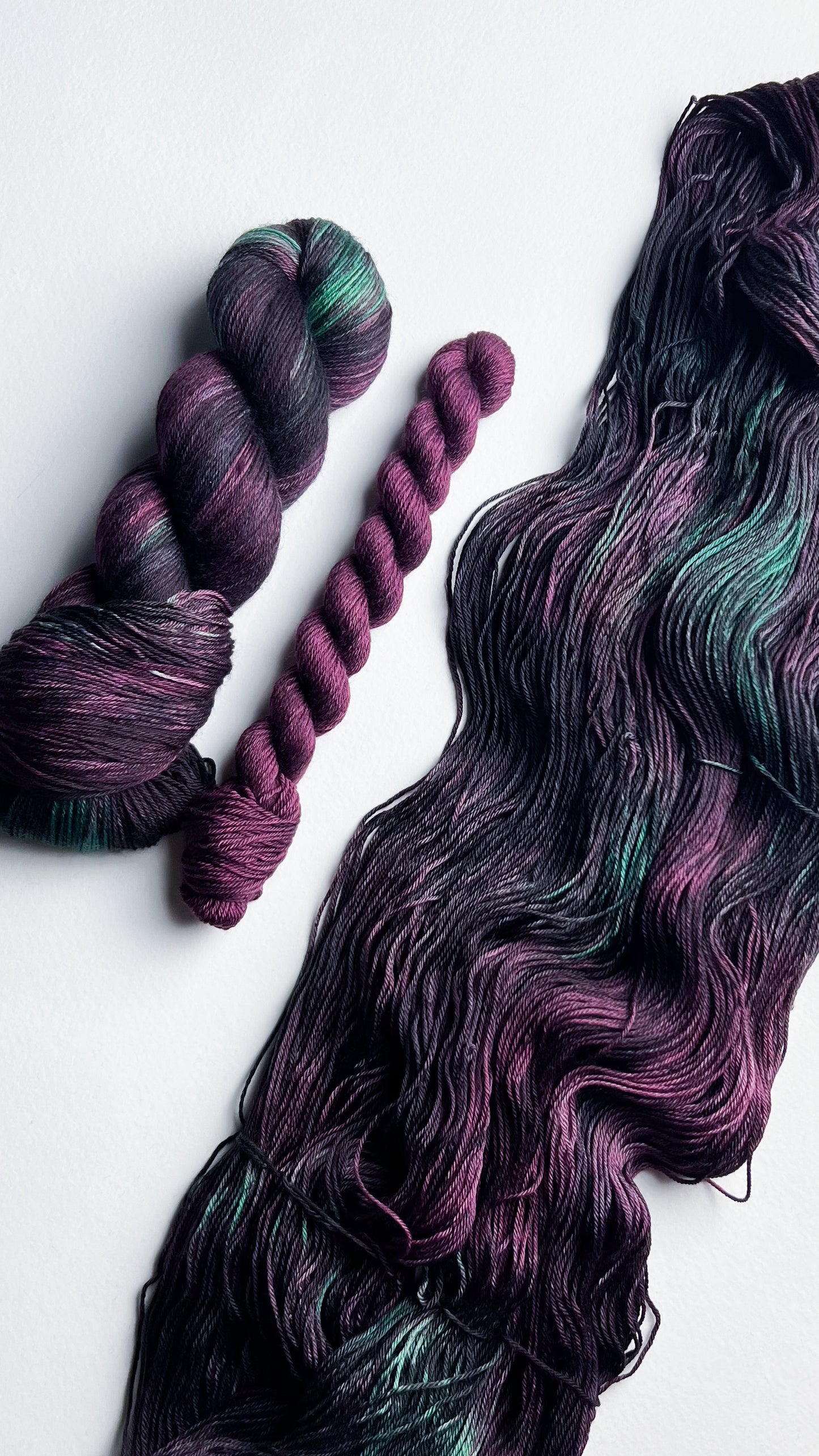 That's All & Everybody Wants This Sock Set on Enemies to Lovers (85/15) Fingering