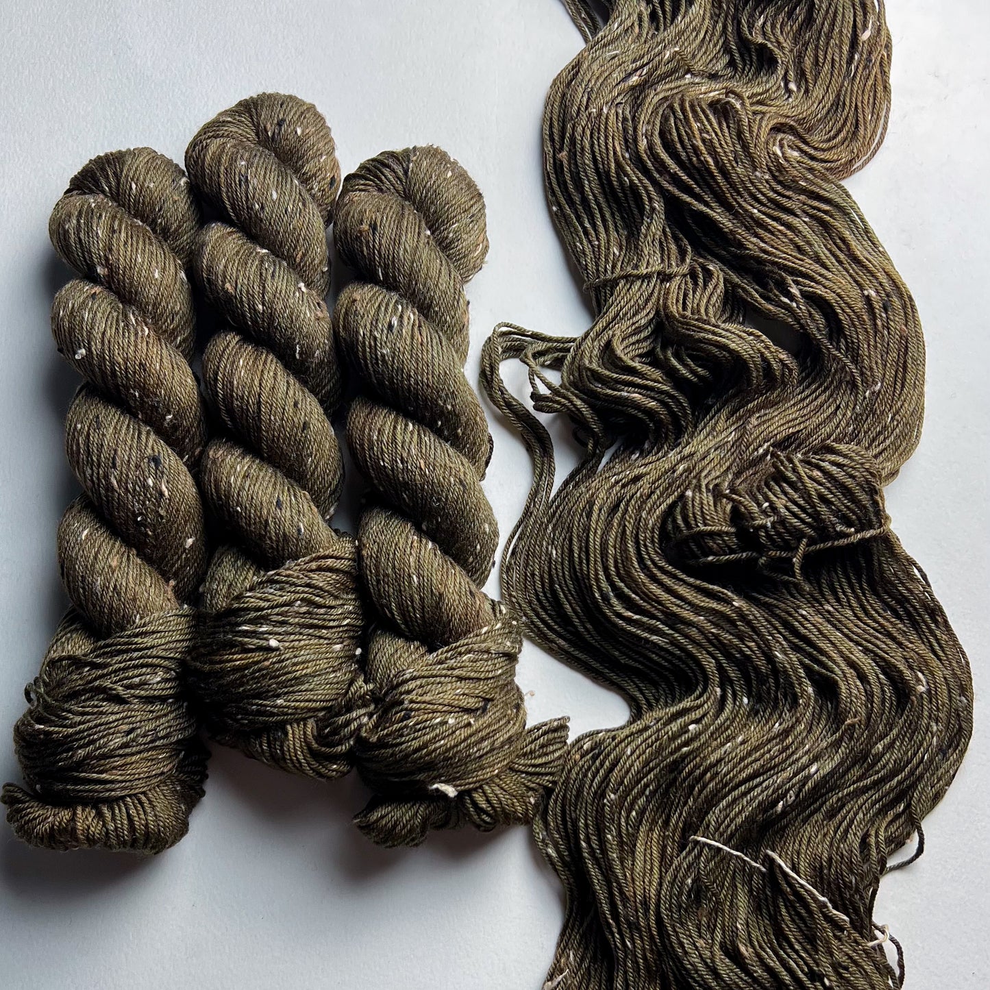 Árboles de Lothlórien en Smut (Tweed) DK