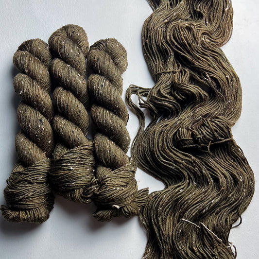 Arbres de Lothlórien sur Smut (Tweed) DK