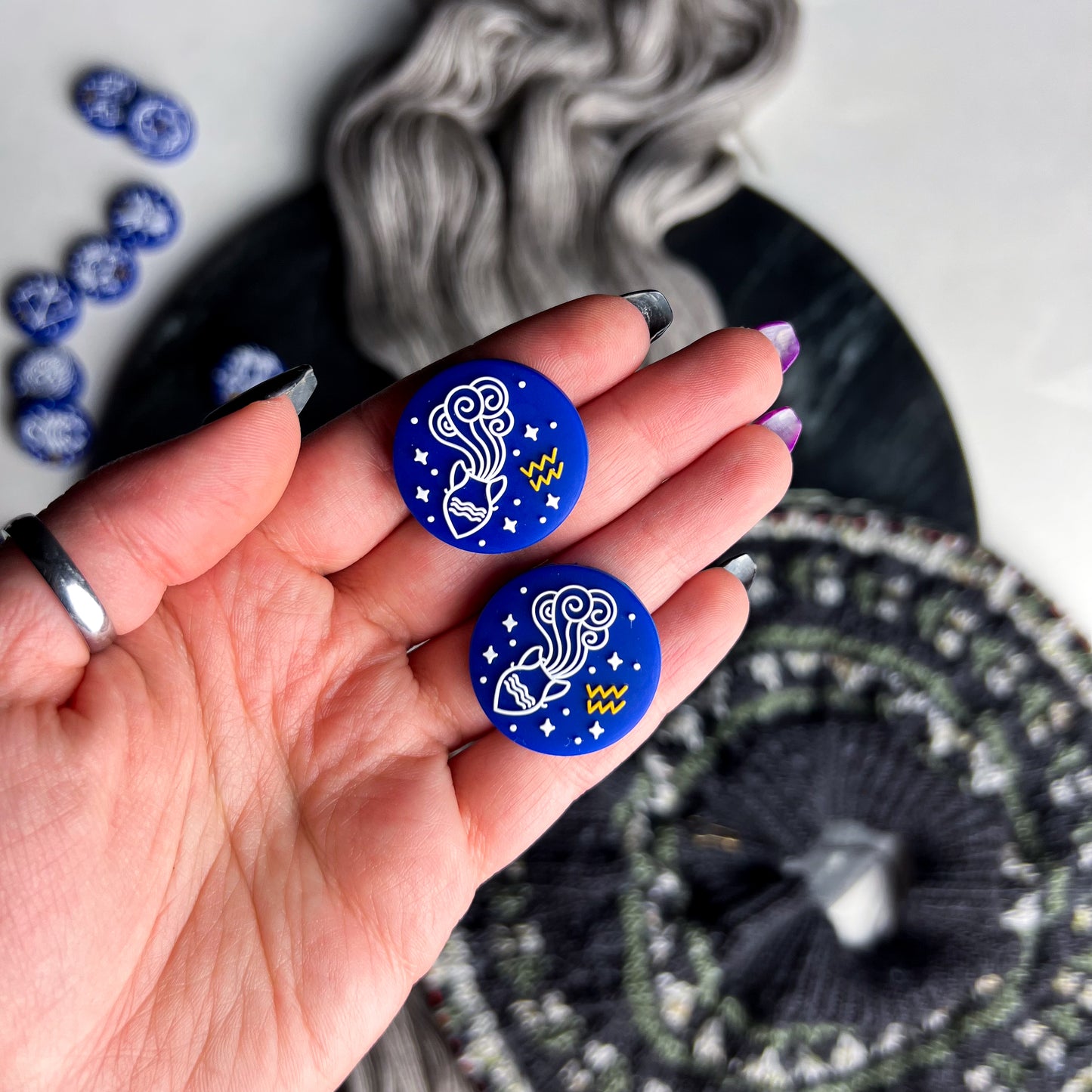 Zodiac Needle Stoppers