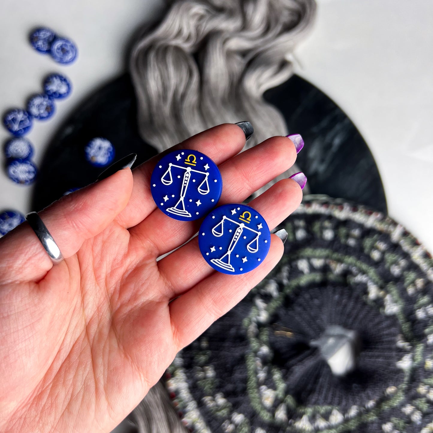 Zodiac Needle Stoppers